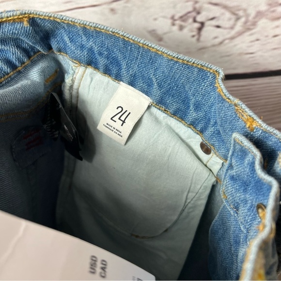 NWT Urban Outfitters BDG High Waisted Indigo Craft Patchwork Flare Jeans 24 - Picture 11 of 13